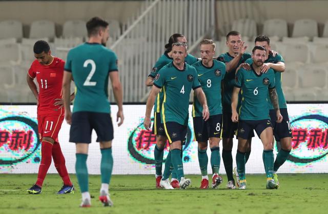 华体会官方网-轻敌致3分变1分？澳主帅：踢得草率！点球前全面占优